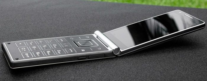 Vkworld T2 Plus – flip phones are coming back in grand style